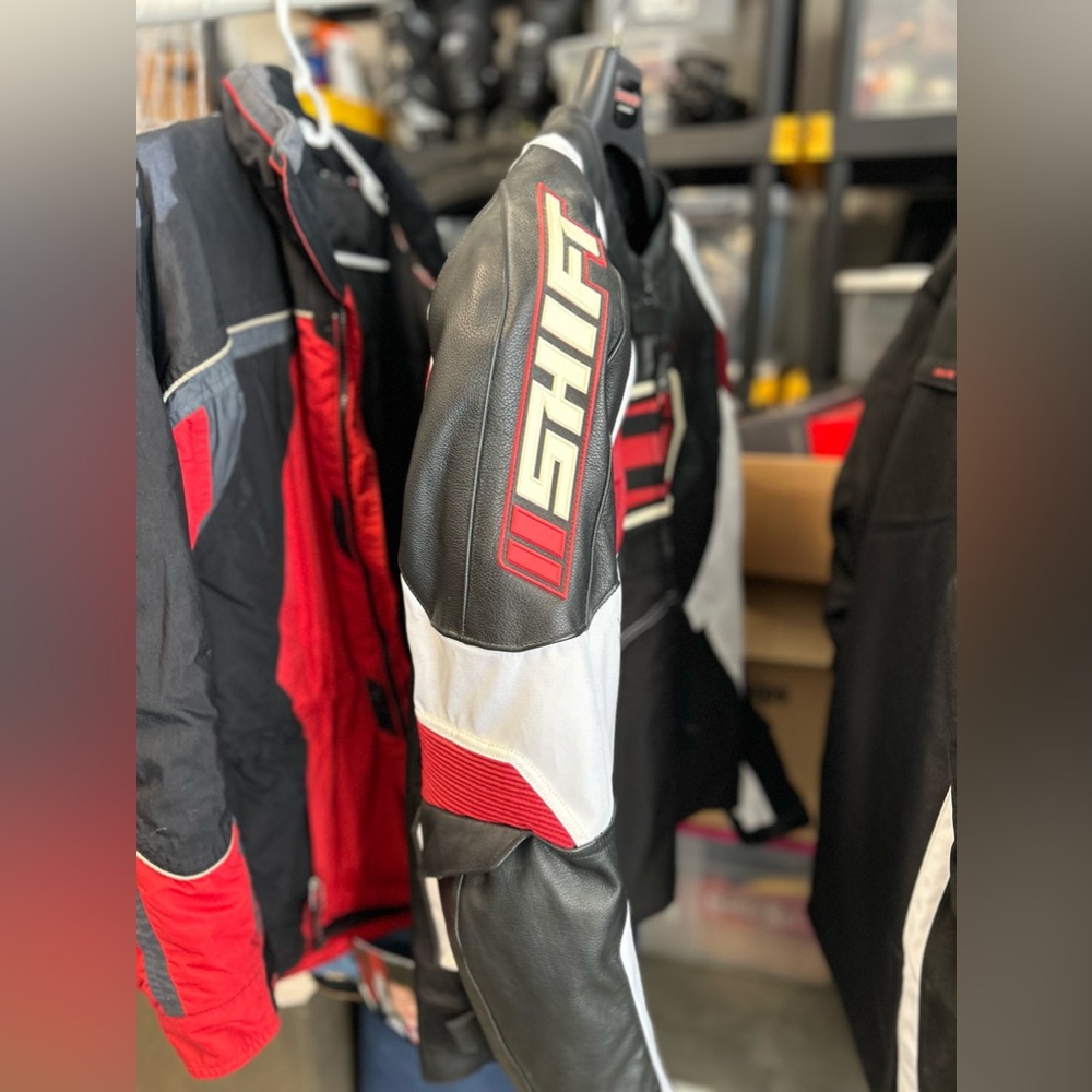 Shift Motorcycle Jacket - Picture 3 of 6